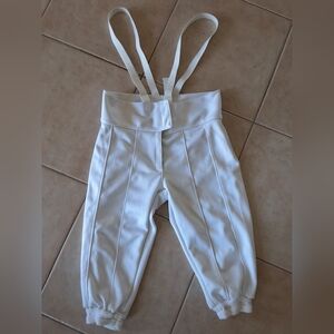 Fencing Pants White with adjustable straps Womans Blue Gauntlet Size 36